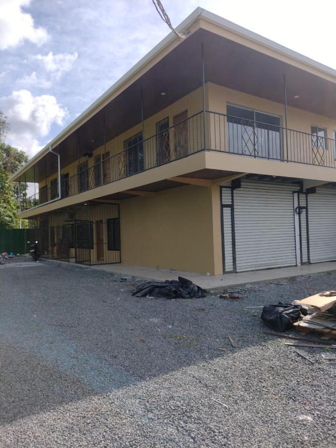 777S Siquirres Apartments, Self Check-In Siqurres Da Alegria Екстериор снимка